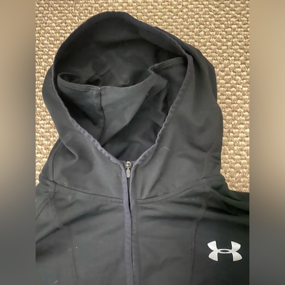 Uderarmour Hoodie with built in balaclava - Picture 2 of 3